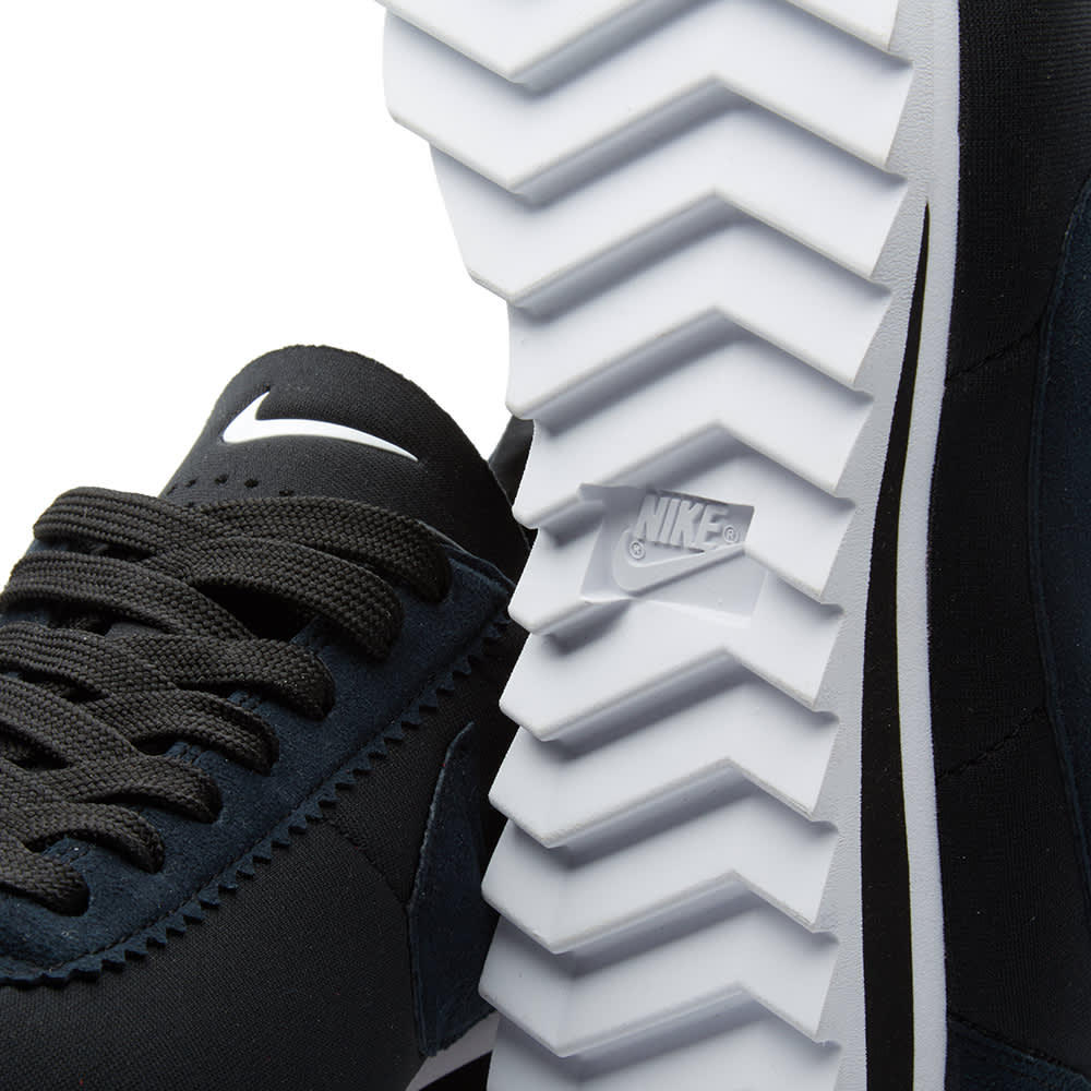 nike cortez shark black