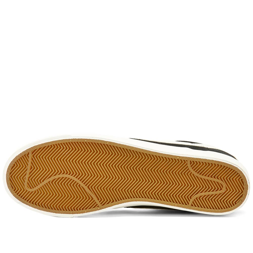 nike sb blazer zoom low gt black white