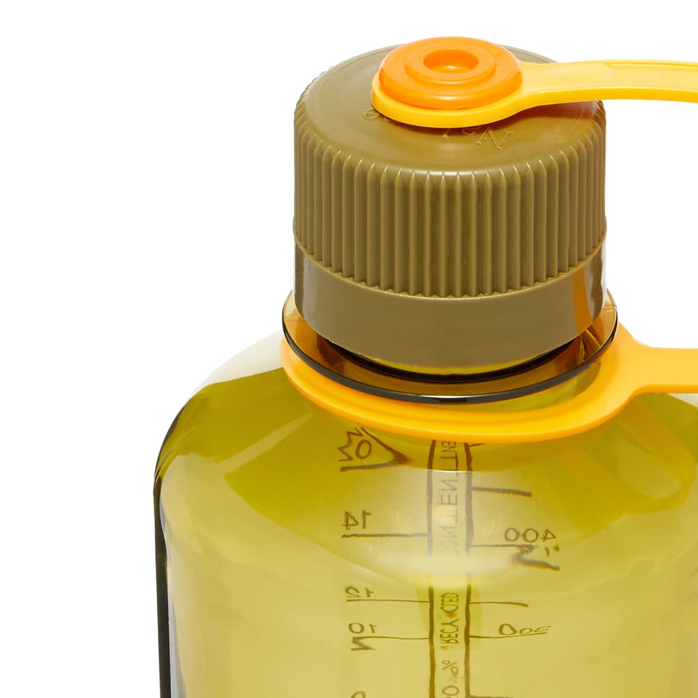 Nalgene Narrow Mouth Tritan Sustain Water Bottle Olive 500ml END. (AU)