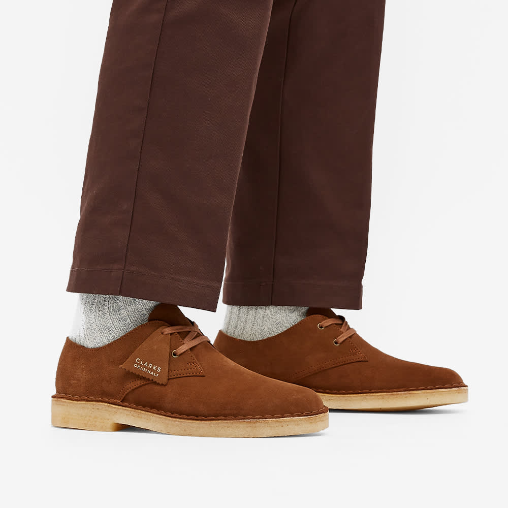 desert khan cola suede