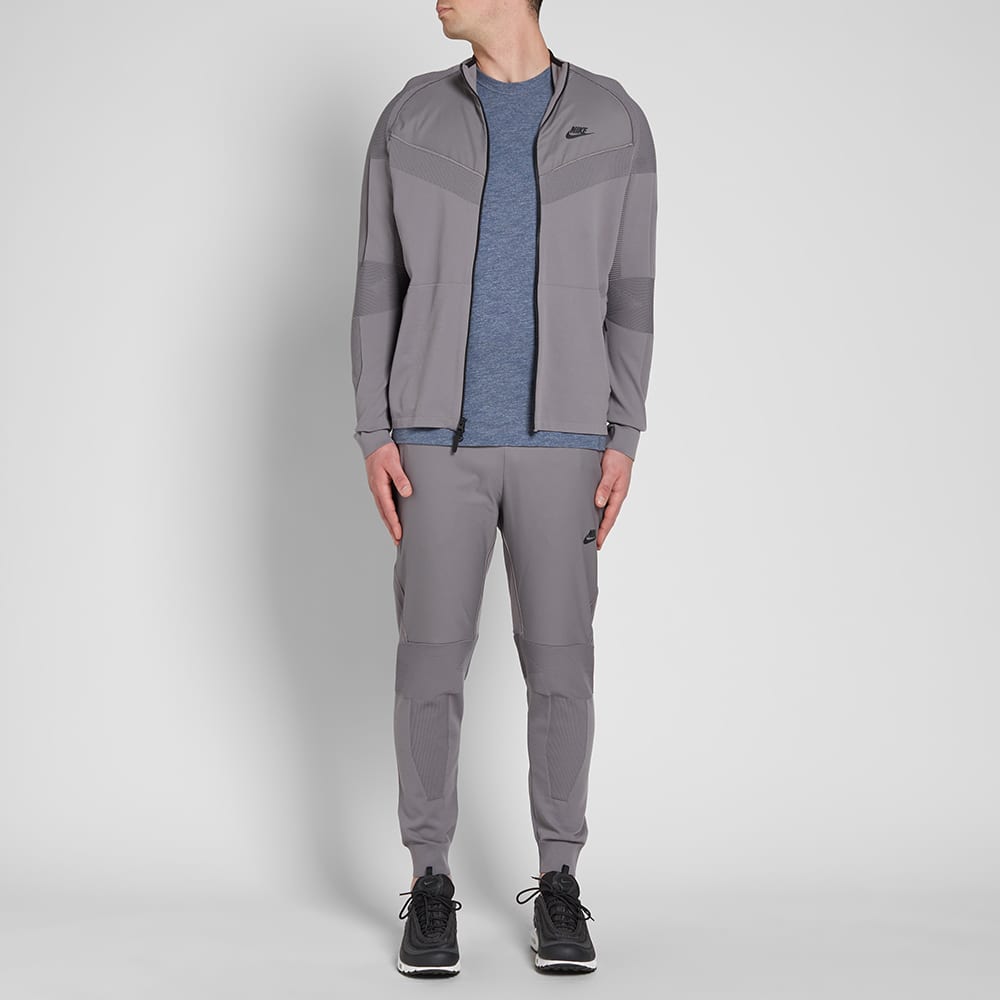 Nike Tech Knit Jacket Gunsmoke & Black END. (DE)