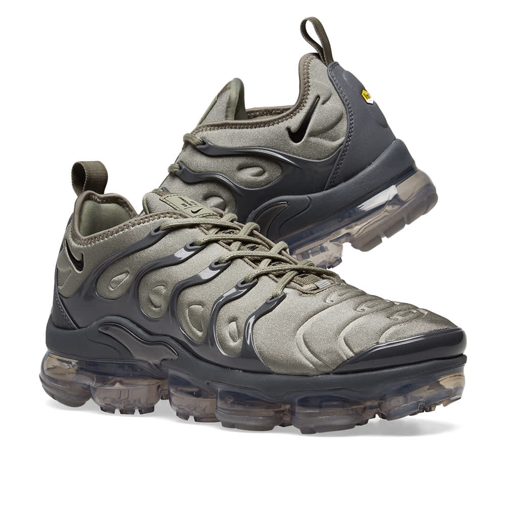 nike air vapormax plus dark stucco