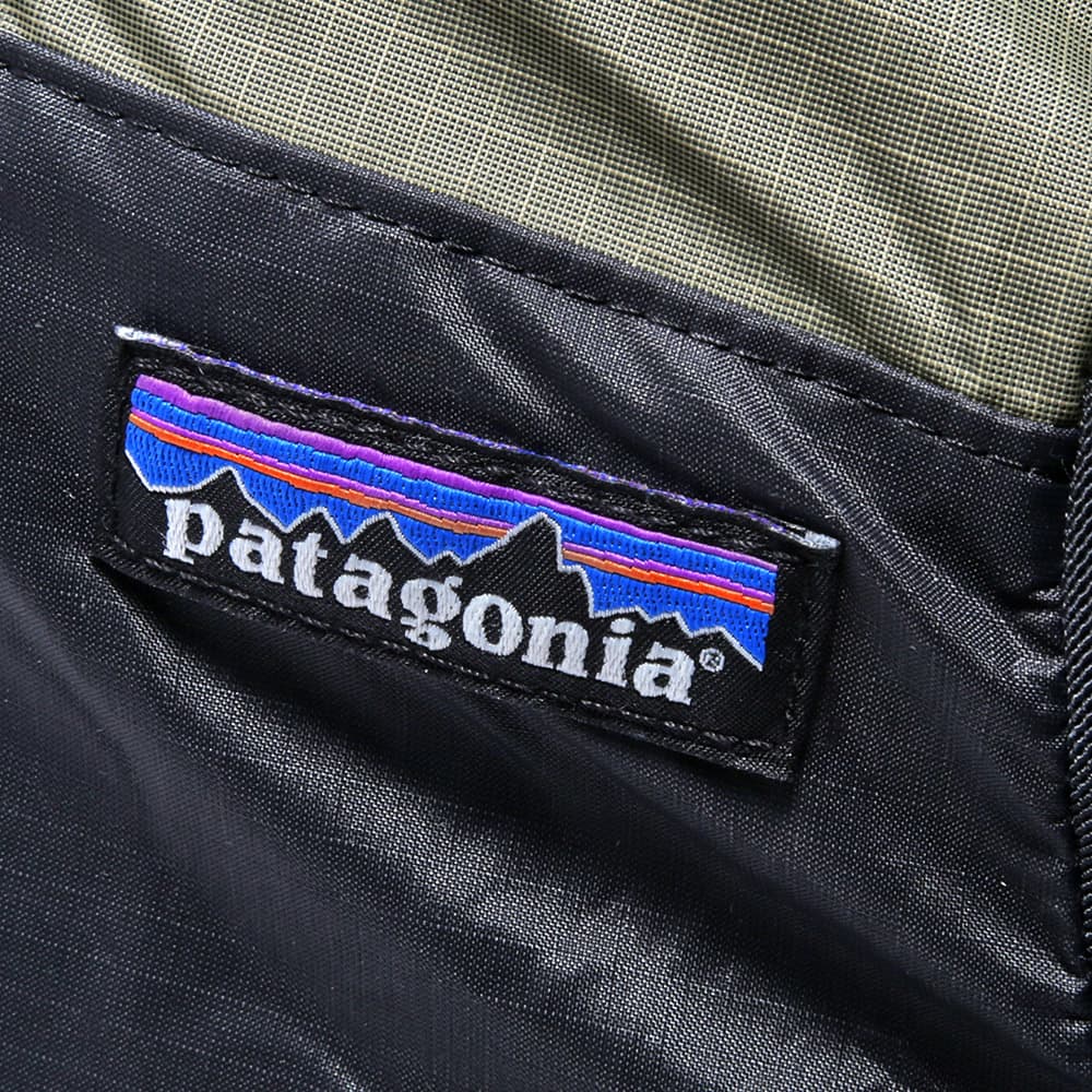 Patagonia Ultralight Black Hole Pack Ink Black END. (Europe)