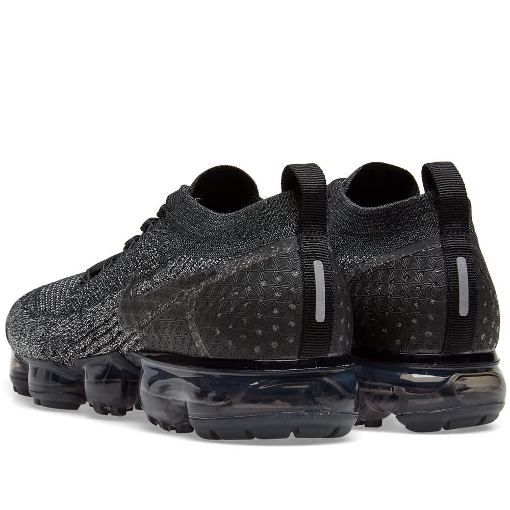 vapormax flyknit 2 black dark grey