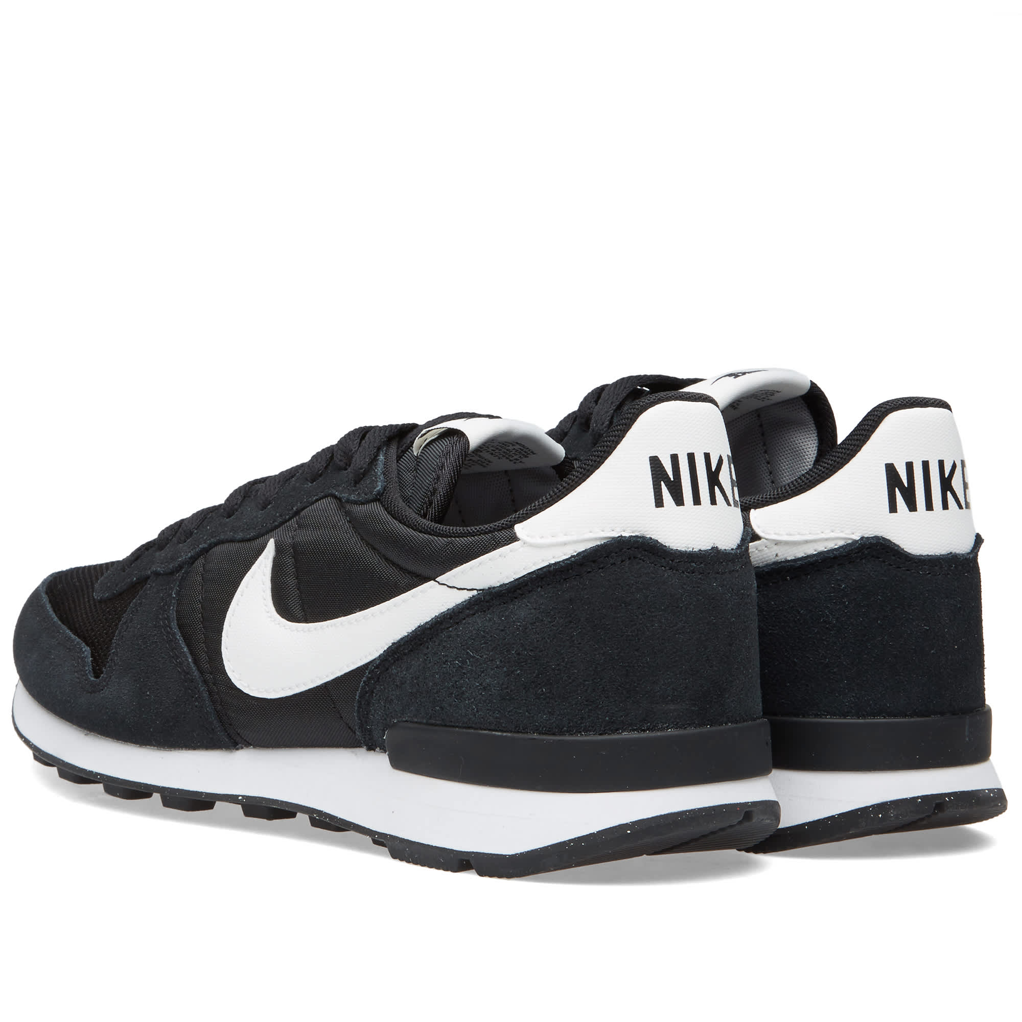 Nike Internationalist Black & Summit White END. (KR)