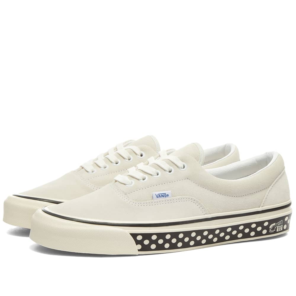 vans era polka dot