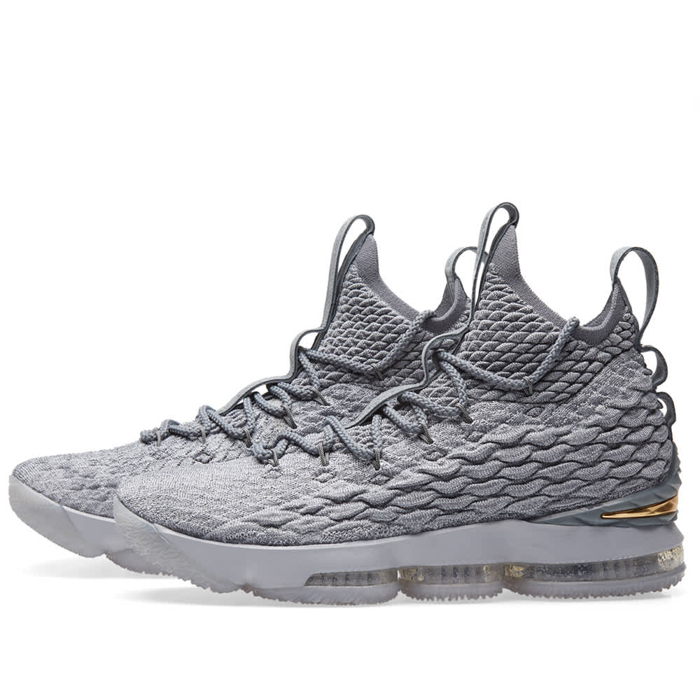 lebron 15 grey wolf