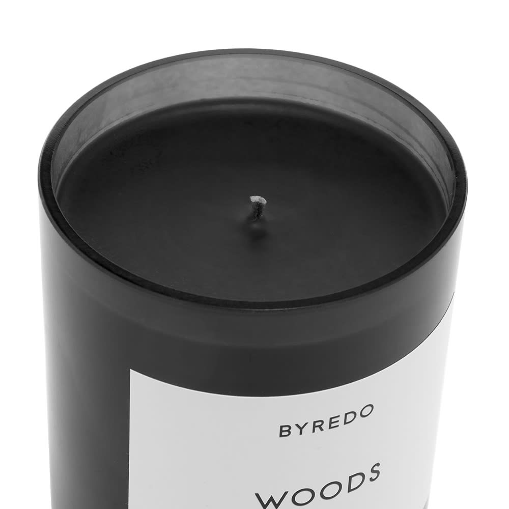byredo-woods-candle-240g-end-es