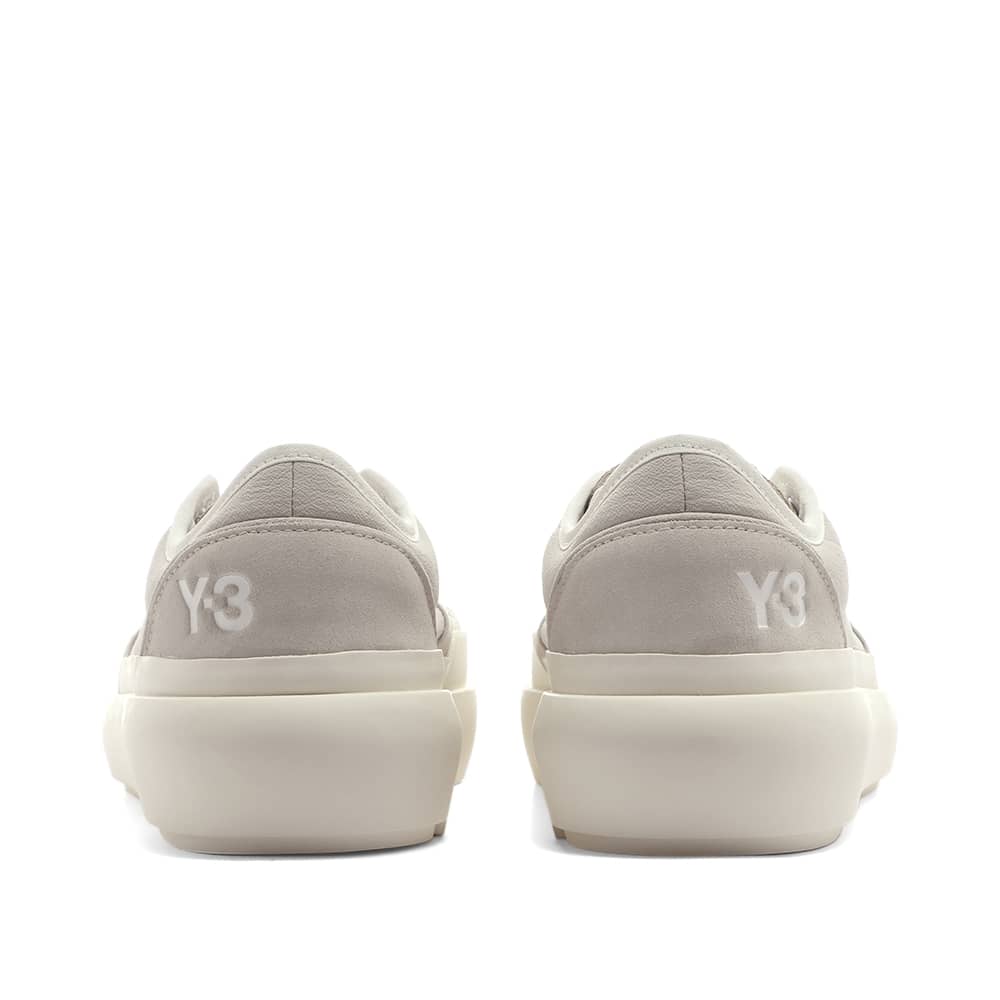 y 3 court low