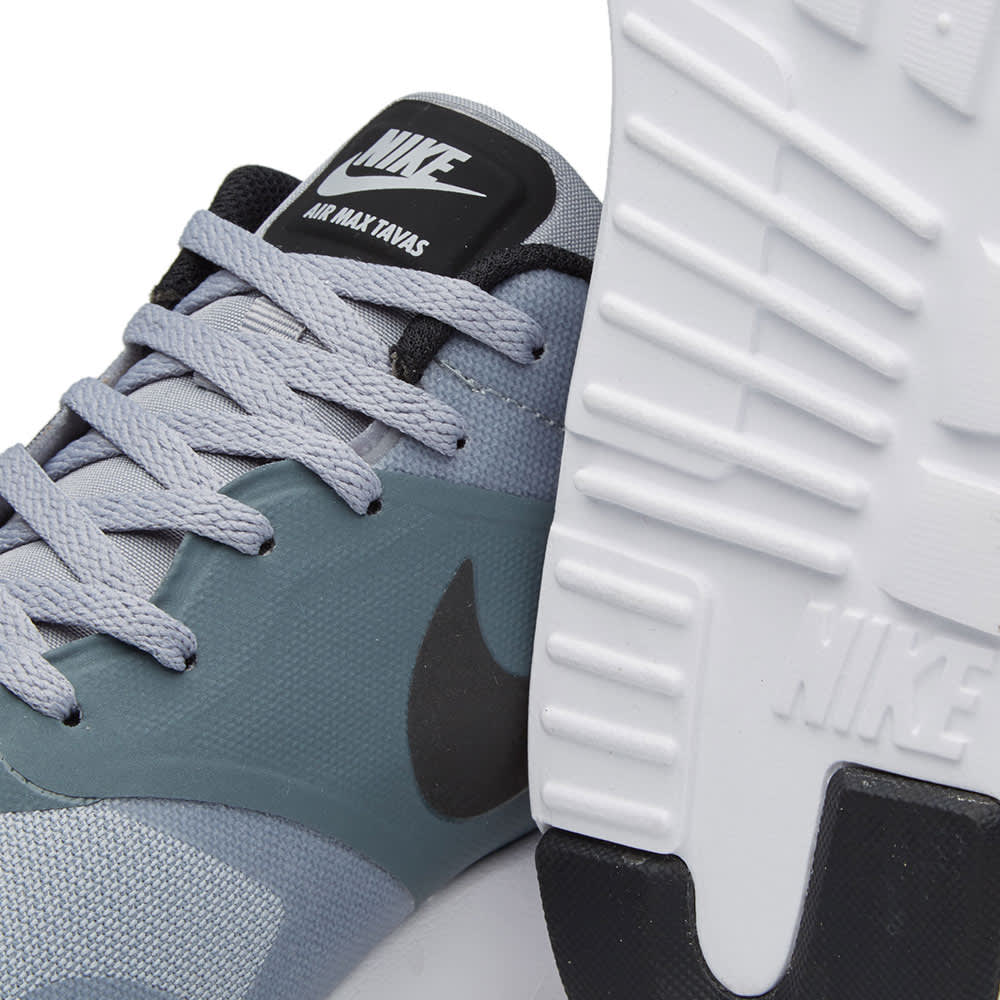 womens nike air max tavas black