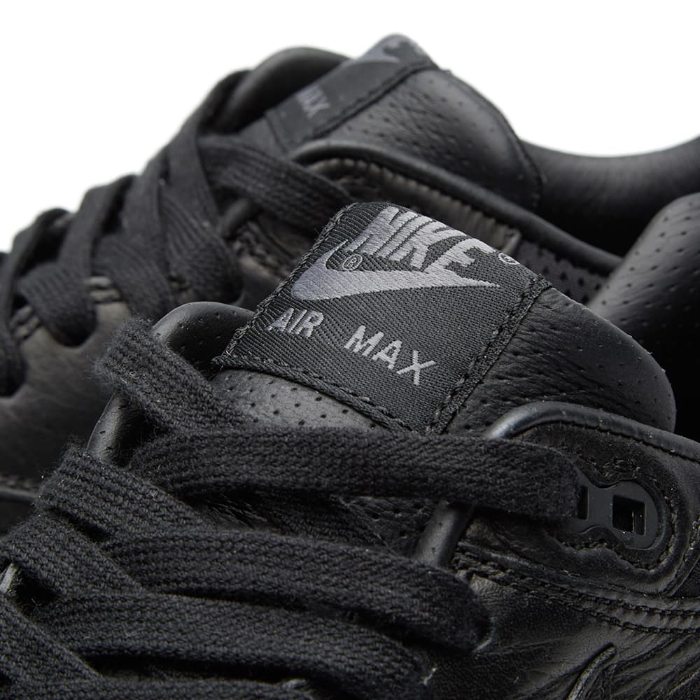 nike air max 1 pinnacle black