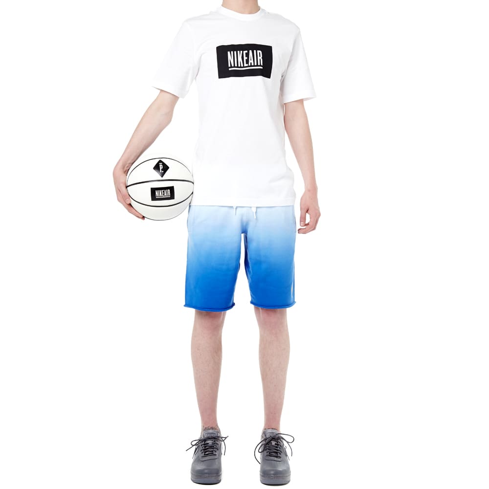 Nikelab qt tee pigalle Clearance