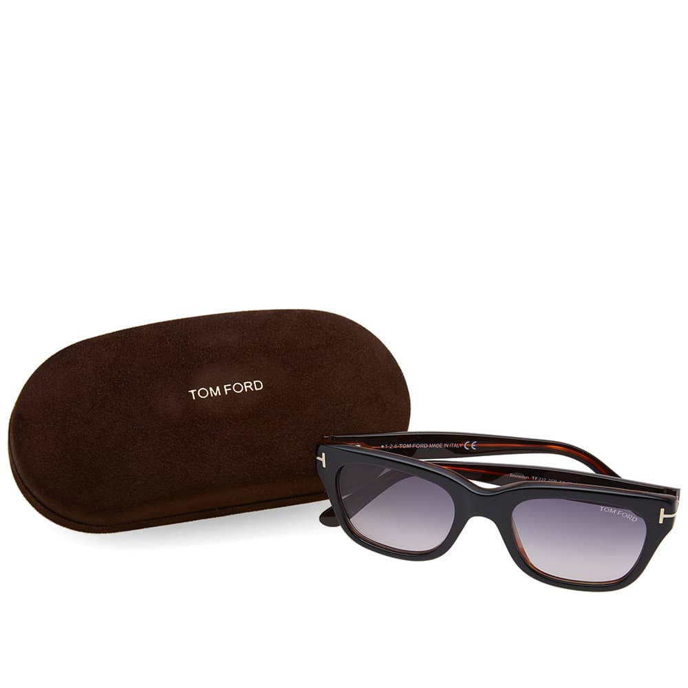 Tom Ford FT0237 Snowdon Sunglasses Black & Gradient Smoke END. (TW)