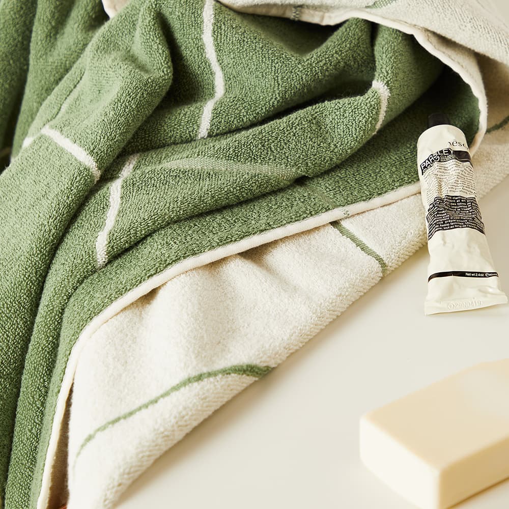 Baina Miles Bath Sheet Sage & Chalk END. (US)