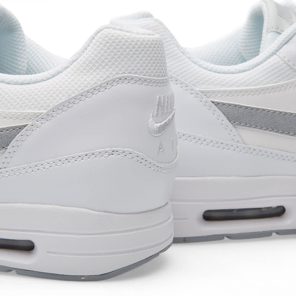 air max 1 white wolf grey