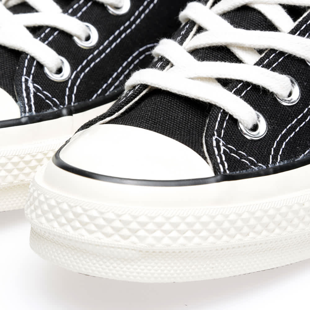 black retro converse