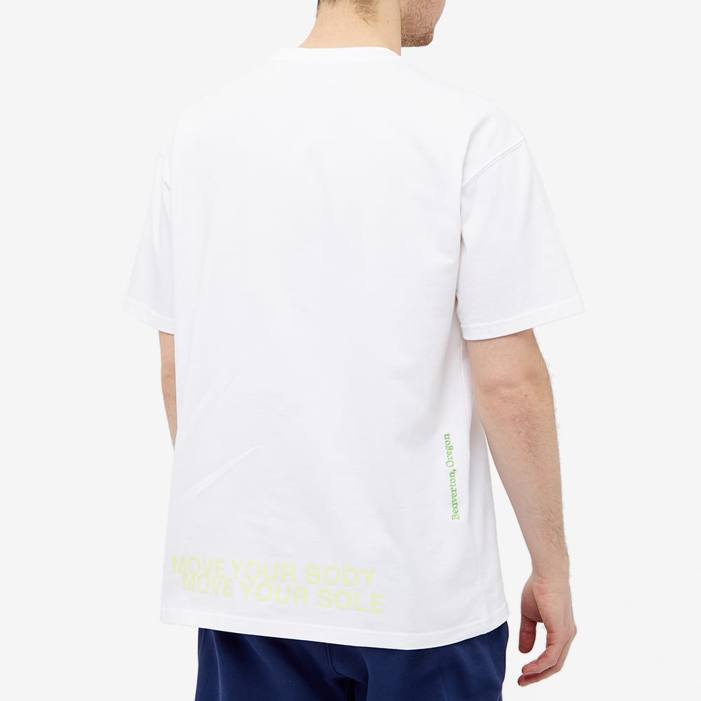 nike sportswear world tour tee