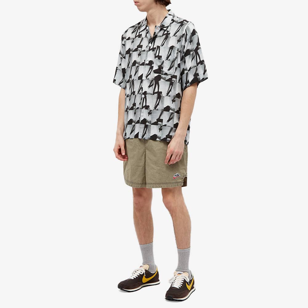 nike heritage essentials washed woven shorts