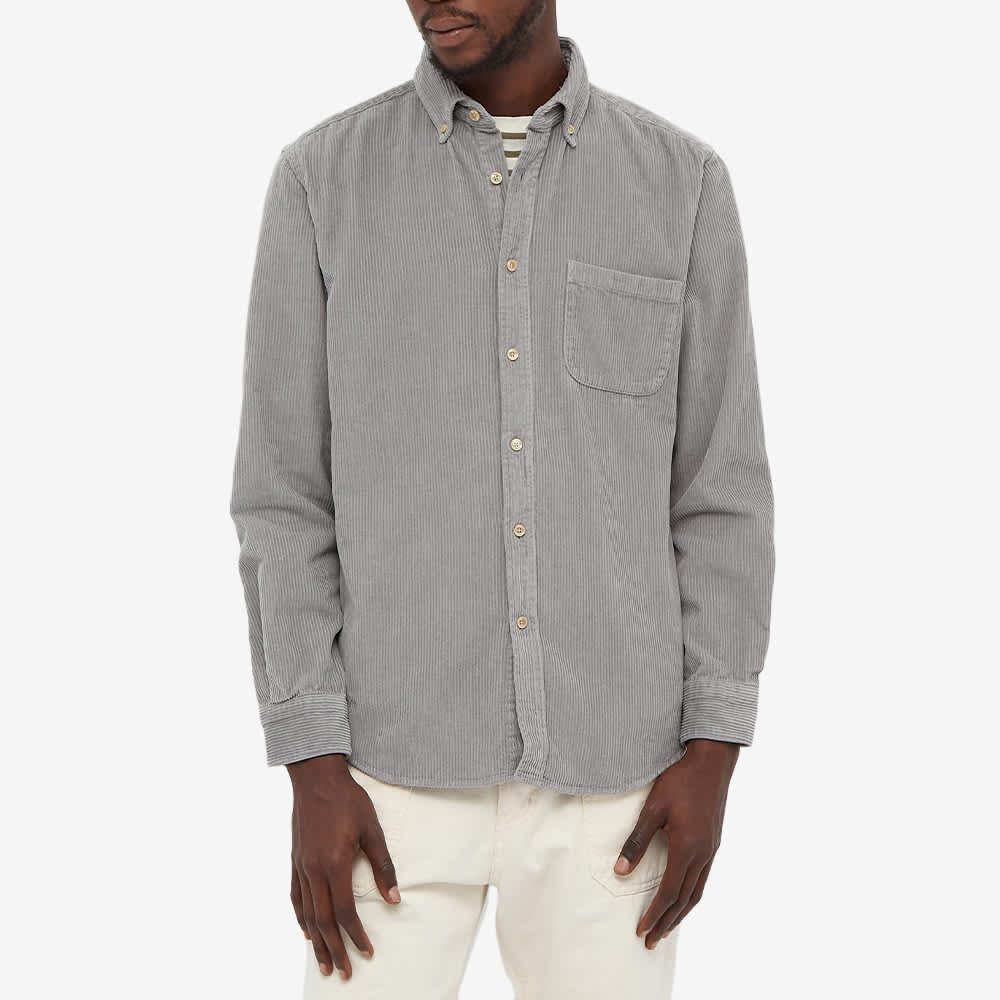 sleeve label t shirt