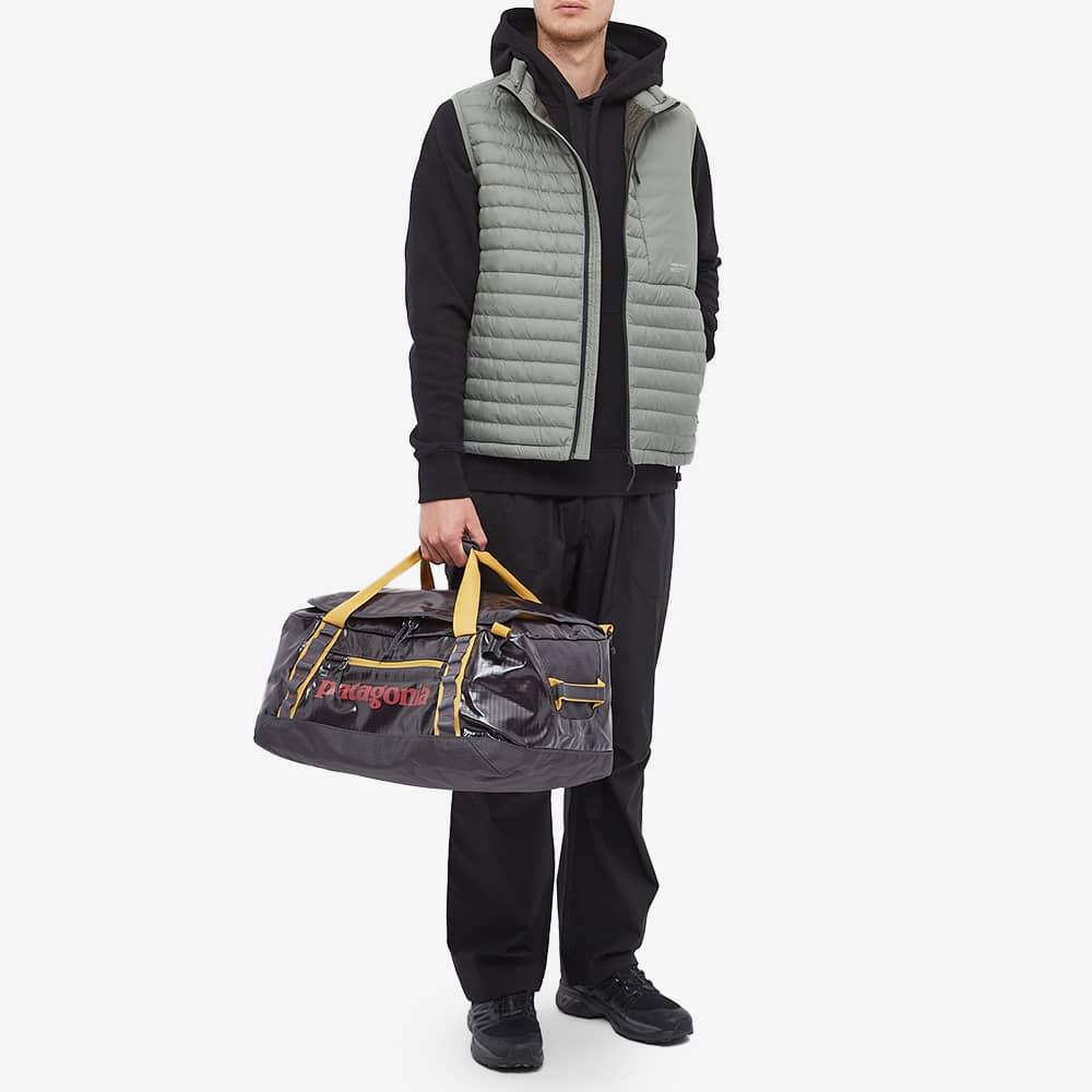 Patagonia Black Hole Duffel 40L Smolder Blue &Buckwheat Gold END. (DK)