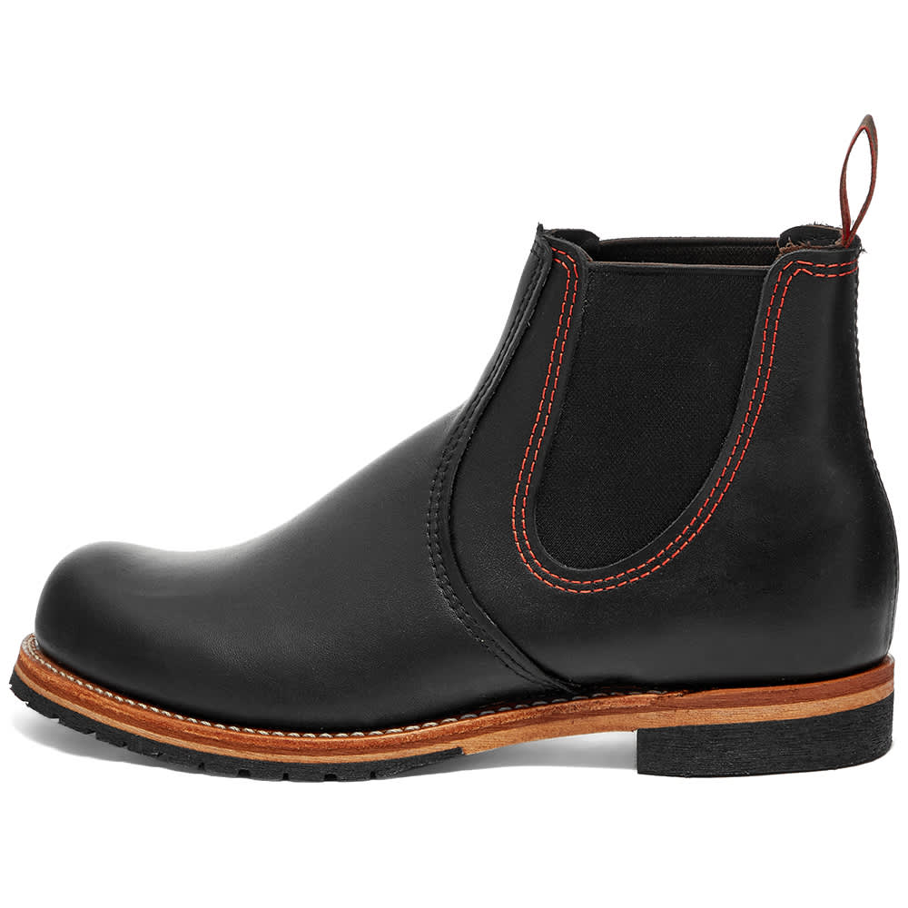 red wing rancher