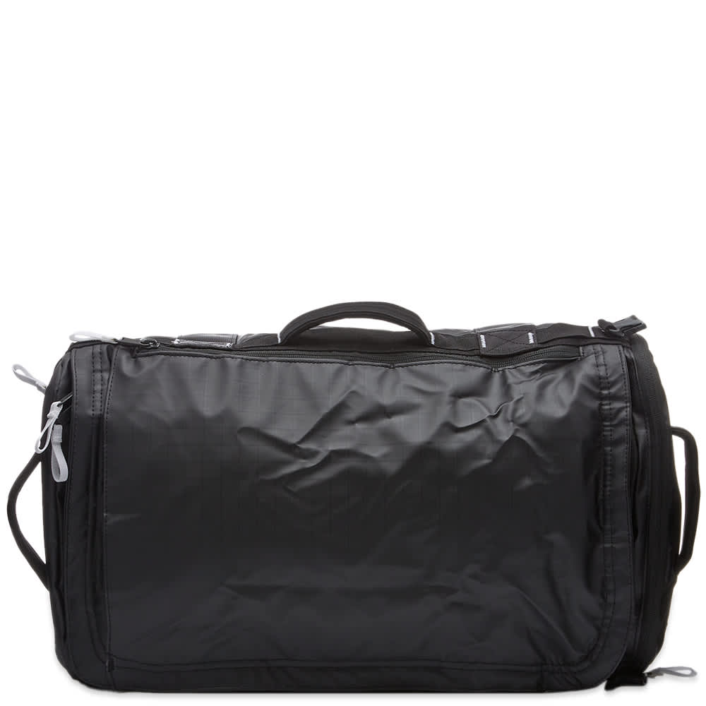 The North Face Base Camp Voyager Duffel 32L Black & White END. (Europe)