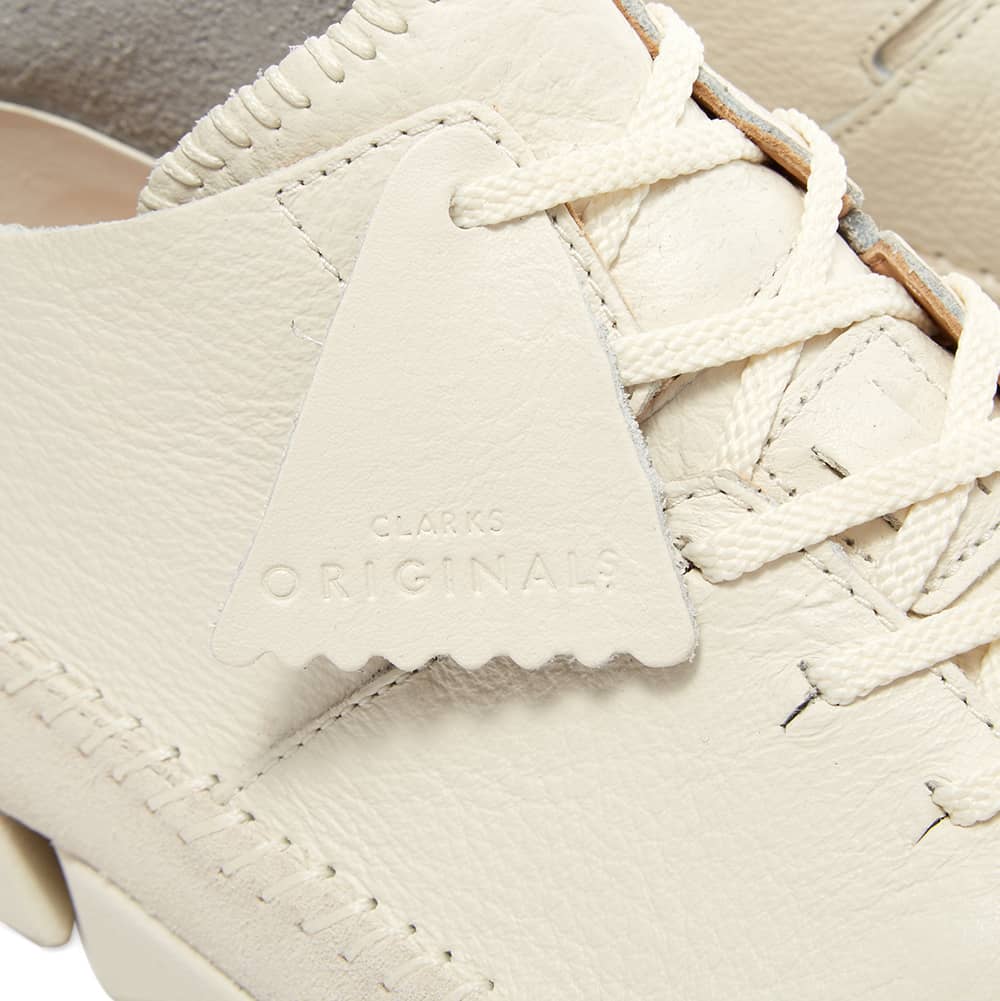 clarks trigenic flex white