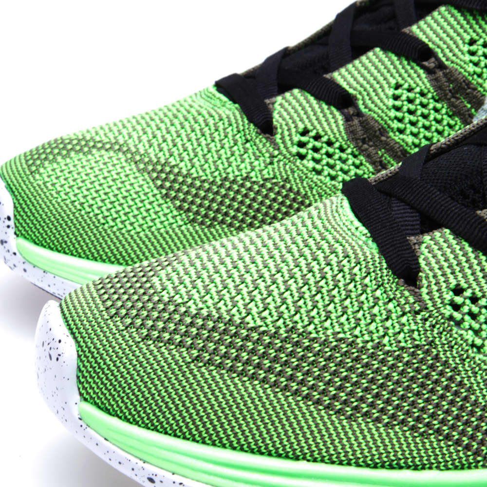 nike flyknit lunar 1 sale