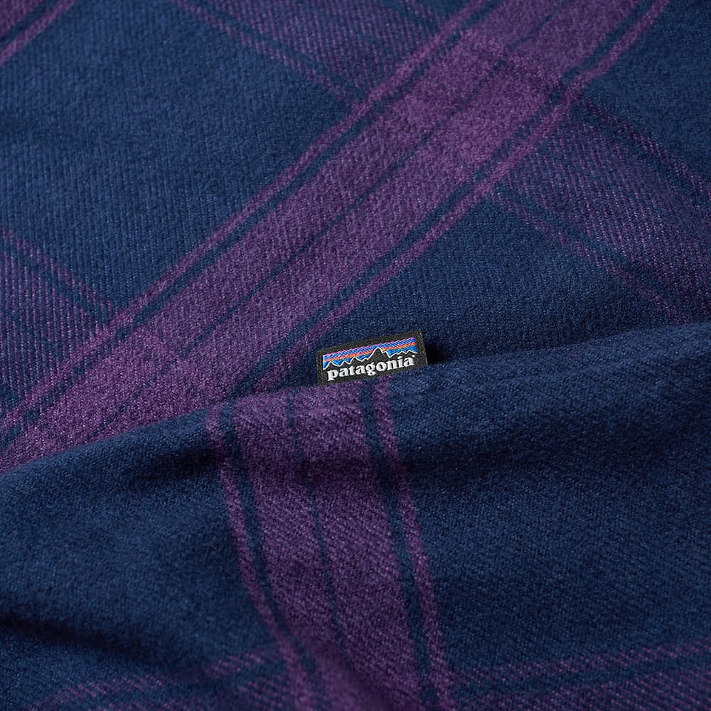 short tailed shirts
