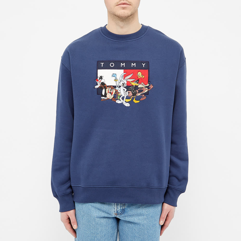 Tommy jeans x looney tunes crew neck sweatshirt clearance