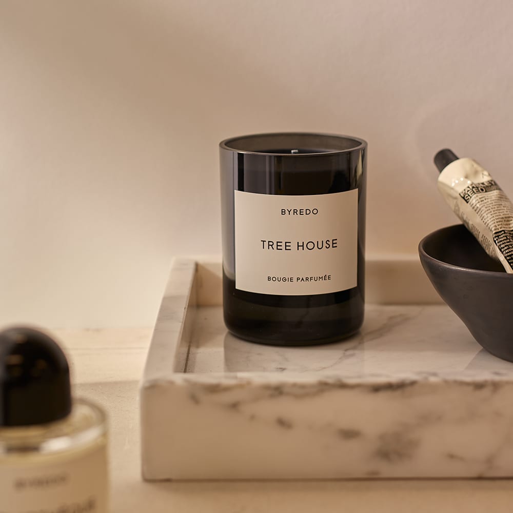 byredo-tree-house-candle-240g-end-au