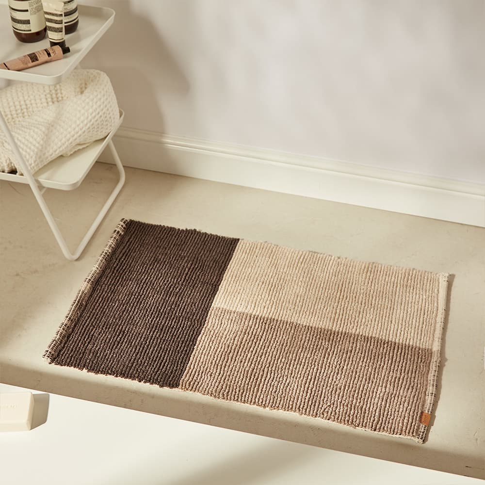 ferm LIVING Pile Bathroom Mat Grey END. (Europe)