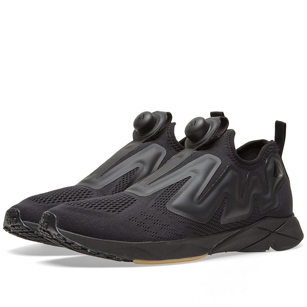 all black reebok pumps
