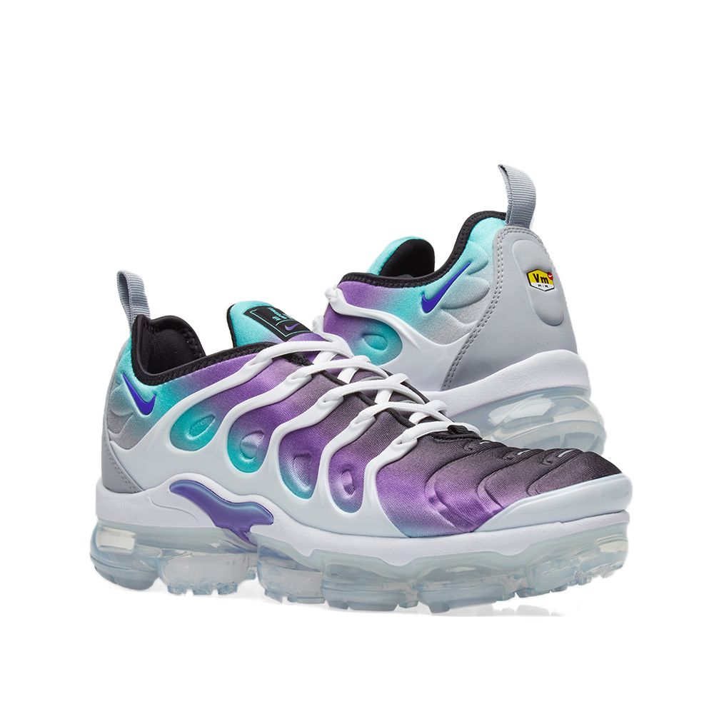 fireberry nike vapormax plus