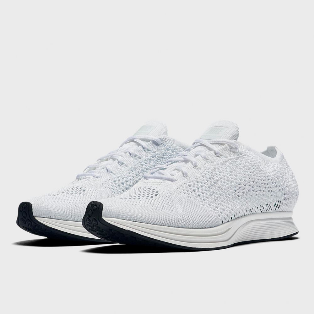 flyknit racer platinum