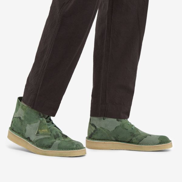 clarks camo desert boots