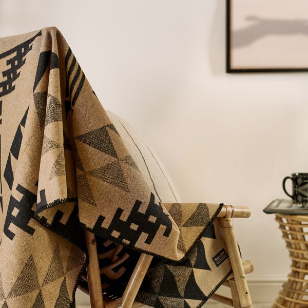 Pendleton Blanket Robe Black END. (ES)