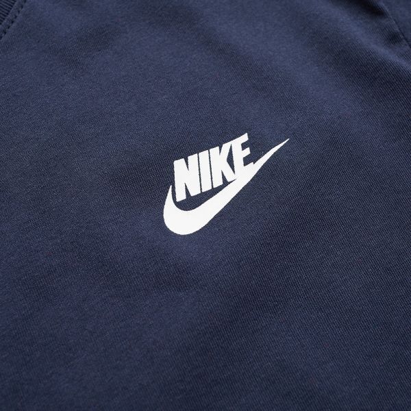 nike repeat tee