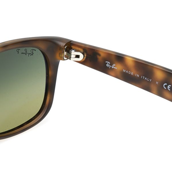 new wayfarer polarised