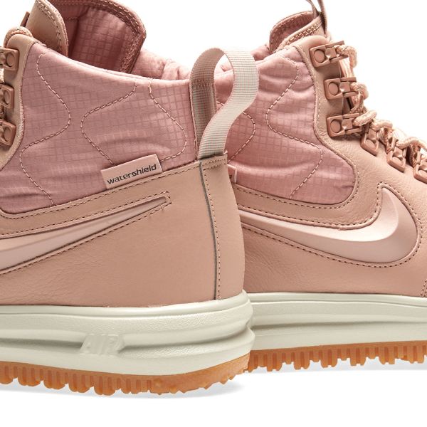 nike duckboot pink