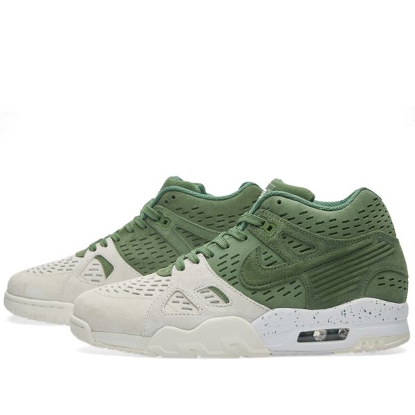 nike air trainer iii le