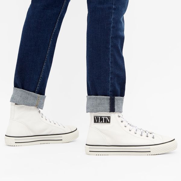 valentino converse