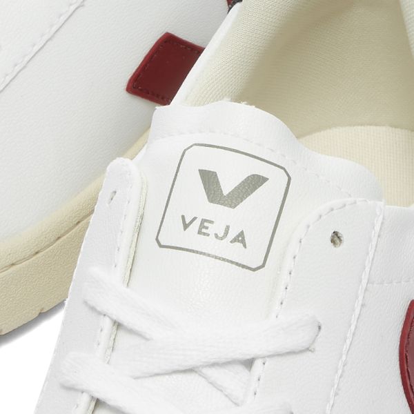 veja urca cwl white marsala black
