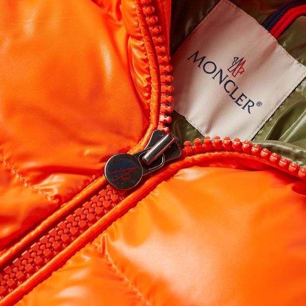 red maya moncler