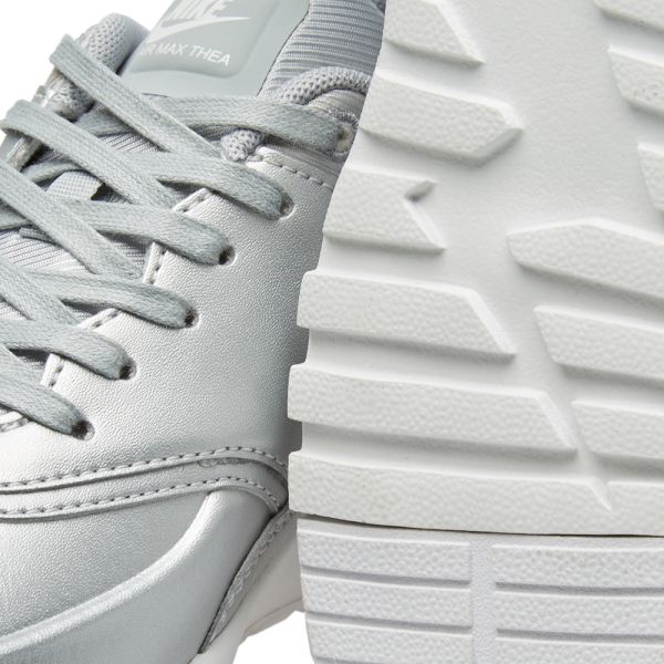 nike air max thea se metallic silver