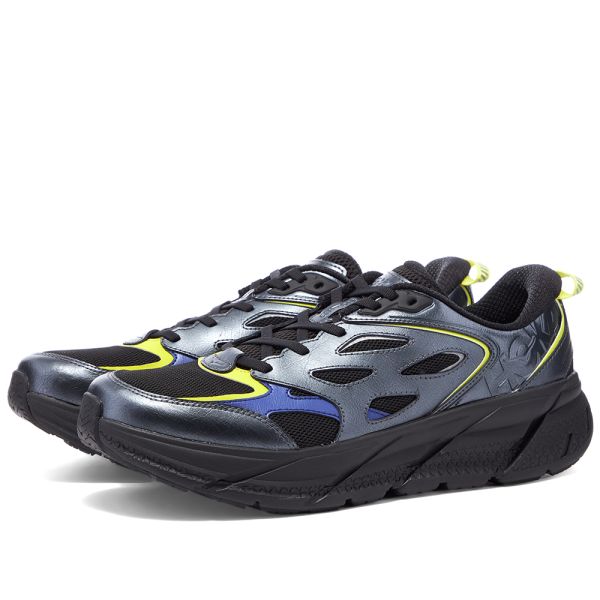 hoka one one slip resistant