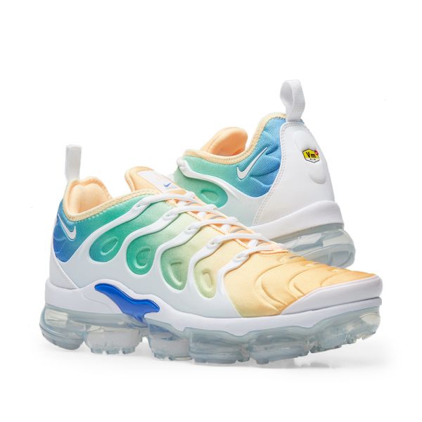 white vapormax size 5.5