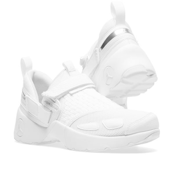 Womens jordan trunner Clearance