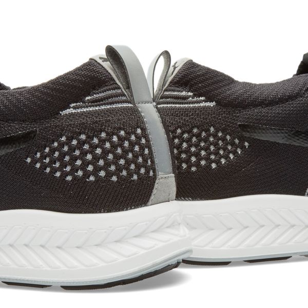 teva barefoot