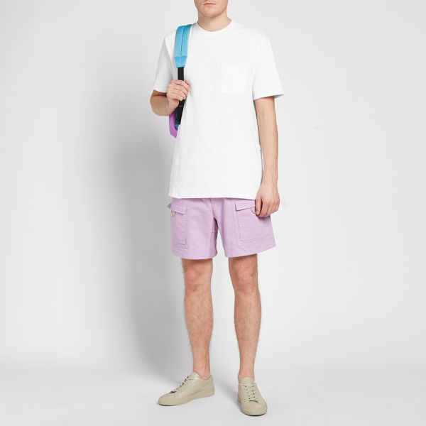 acne rosso shorts
